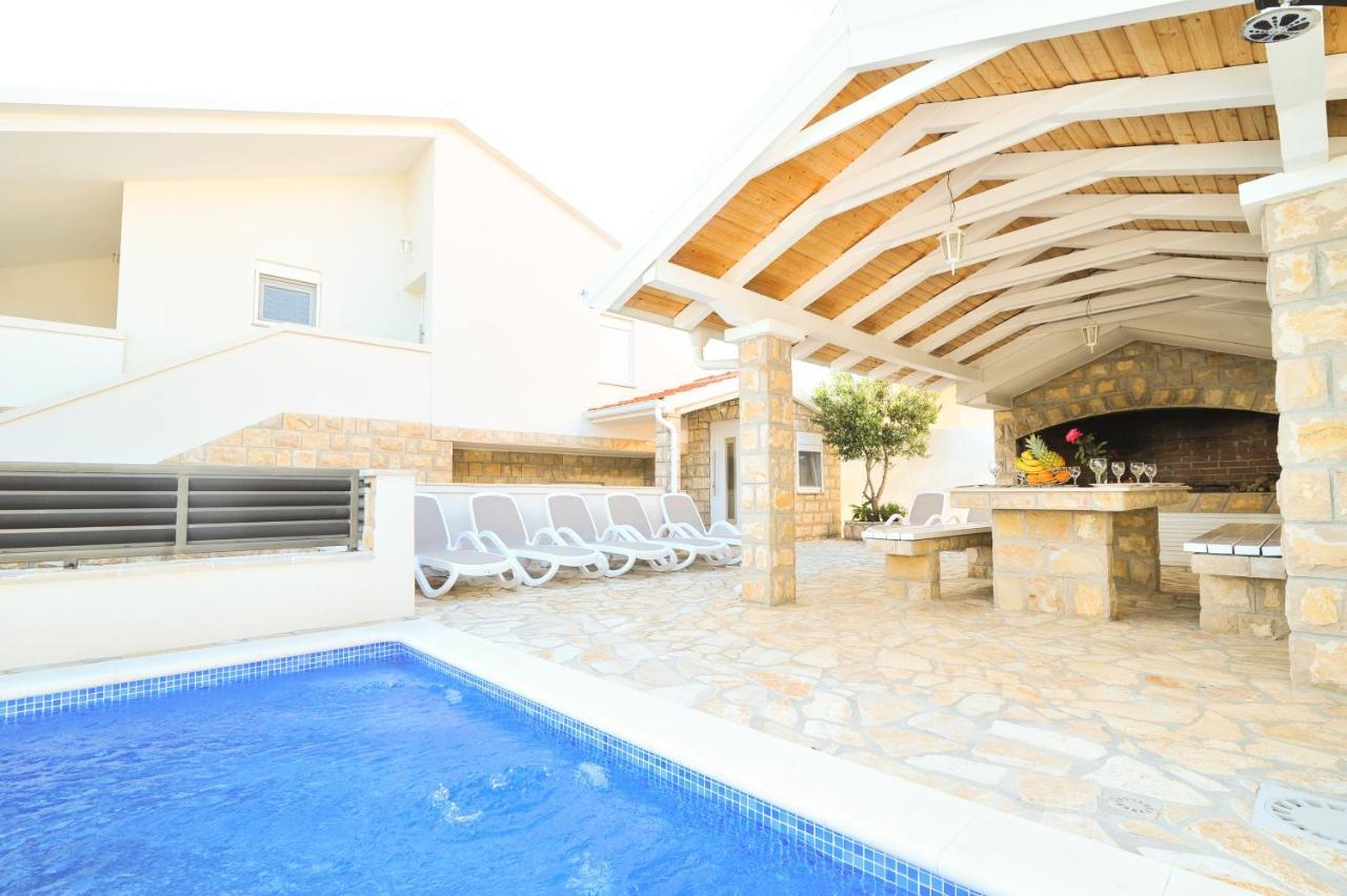 מסלניקה Apartmant Shine Luxury מראה חיצוני תמונה